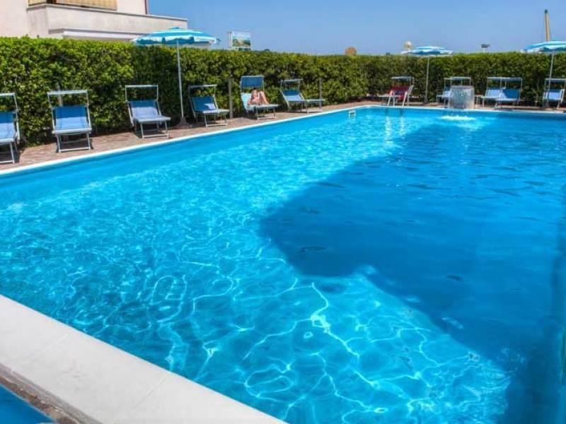 Hotel Life Rimini Exterior foto